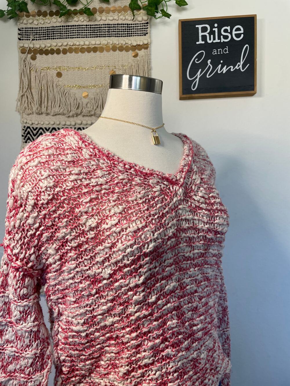 Free People Womans Stretchy Red & Cream V Neck Knit Sweater Top M